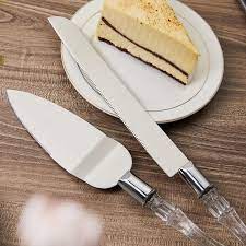 Cake Cutting Knife and Lifter 2-piece set a modern acrylic look